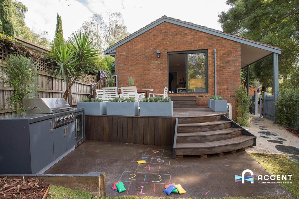 Buying Sliding Blind Mt Evelyn
