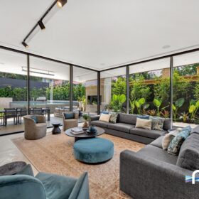 Bay & Rakes Windows in Melbourne